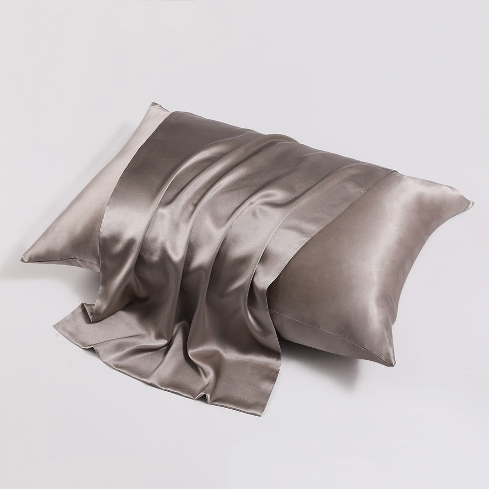 Silver Gray 22 Momme Mulberry Silk Pillowcase